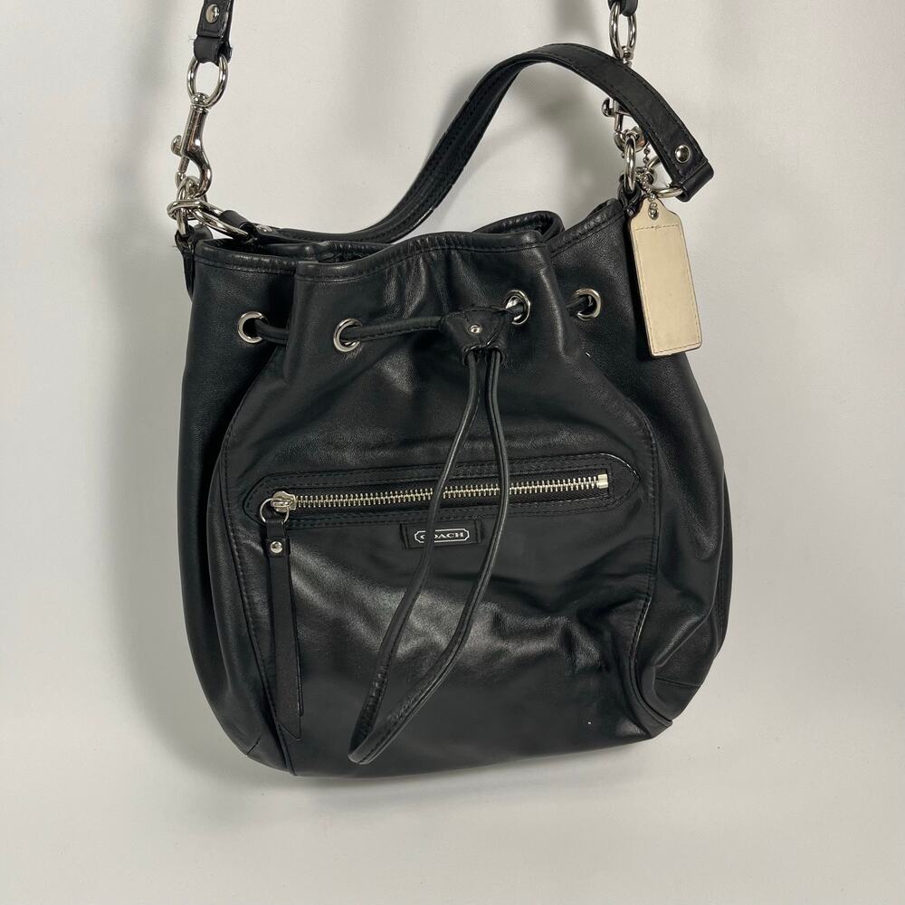 Coach Daisy Leather Drawstring Shoulder Bag Black 25661 Preppy Classic